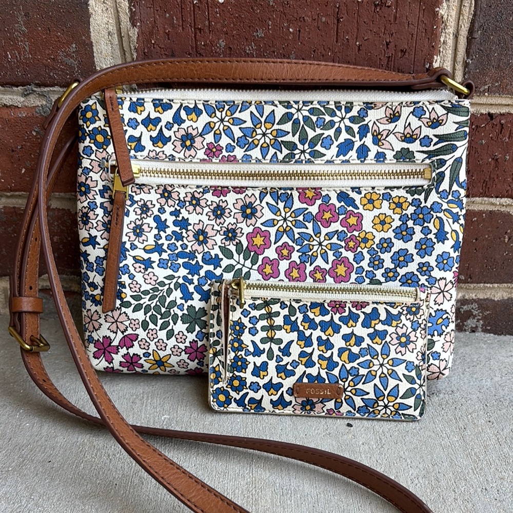 Fossil Cream and Brown Crossbody Bag